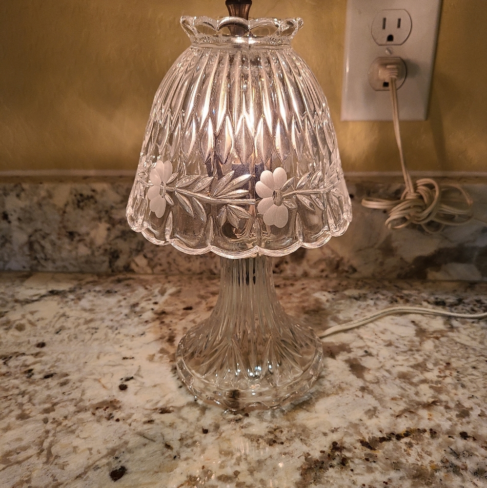 Princess House Romance Collection Lamp